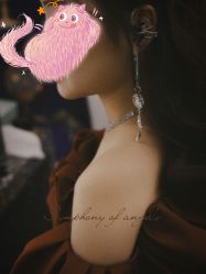 -艾米丽婚纱礼服