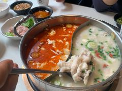 -德林酸菜鱼火锅(南丹店)