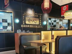 -自己人·宜昌菜(水悦城店)