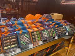 -VENCHI 闻绮(上海佛罗伦萨小镇店)