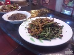 20100806436-绿色时代大酒店