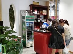 -闫府私房菜(经四路万达店)
