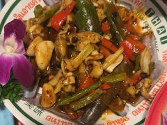 -辉记炭烧海鲜大排档·老字号(福田店)
