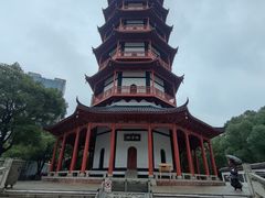 -绳金塔