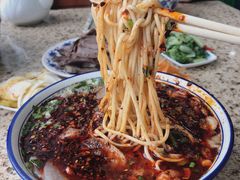 -吾穆勒蓬灰牛肉面·清真(北滨河中路店)