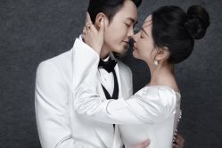-喜爱高定婚纱摄影