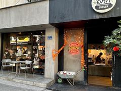 -百万万BRAVO(厦大沙坡尾店)