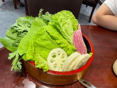 -菌之家·专业纯野生菌火锅·特色炒菌