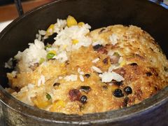 腊味锅巴罐儿饭-川流不息·地道川菜·小龙虾(新松江路店)