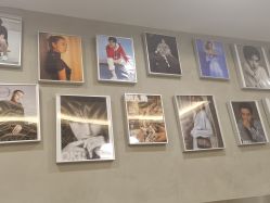 -变画·发型STUDIO