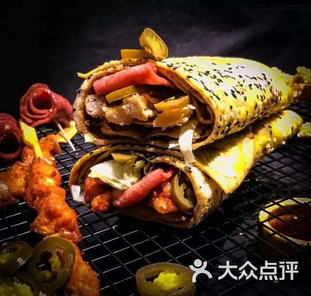 火包肉煎餅果子