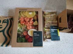 -星巴克臻选(青岛麦凯乐分店)