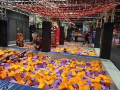 -Tenker Club弹刻极限主题公园 · 蹦床 · 团建 · 生日派对(大关店)