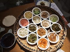 -包整·丝娃娃(一览甲秀楼风景店)