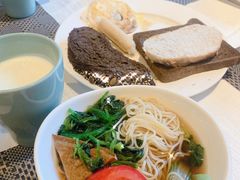 -上海国展宝龙丽筠酒店