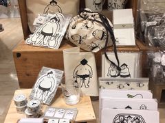 -诚品(信义店)
