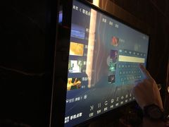 -温莎KTV(珠江路店)