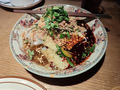 -纳鲁孜·新疆特色餐厅(上海悦荟广场店)