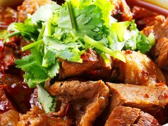 萝卜烧牛腩-曾牛肉