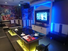 -唯爱KTV聚会餐厅(仙林东城汇店)