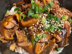-青瓦炭韩潮烤肉(花园道店)