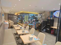 -灵芝妹子海鲜米线(劳动公园店)
