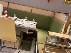 -海底捞火锅(漕宝路店)