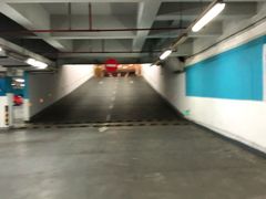 -久光百货-地下停车场
