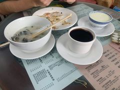 -俊丽双皮奶甜品店