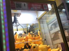 -全家便利店(洛川东路店)