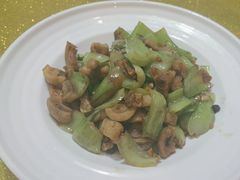 -鄱阳湖·江西小炒·瓦罐煨汤(五道口店)