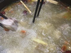 -濠轩阁特色生蚝火锅(水湾路店)