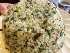 酸菜炒饭-蛙蛙叫干锅年代(簋街总店)