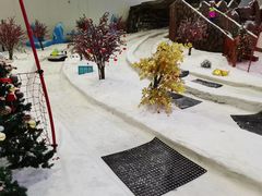 -重庆际华园室内极限运动中心