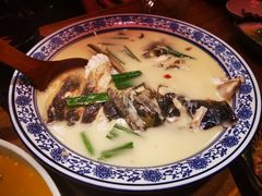 奶汤鱼头-馬蘭花開(车站大道店)