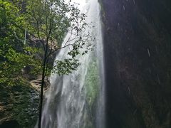 -龙水峡地缝景区