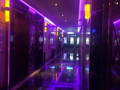 -温莎KTV(珠江路店)