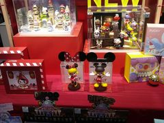 -泡泡玛特POPMART(崇文门国瑞城店)