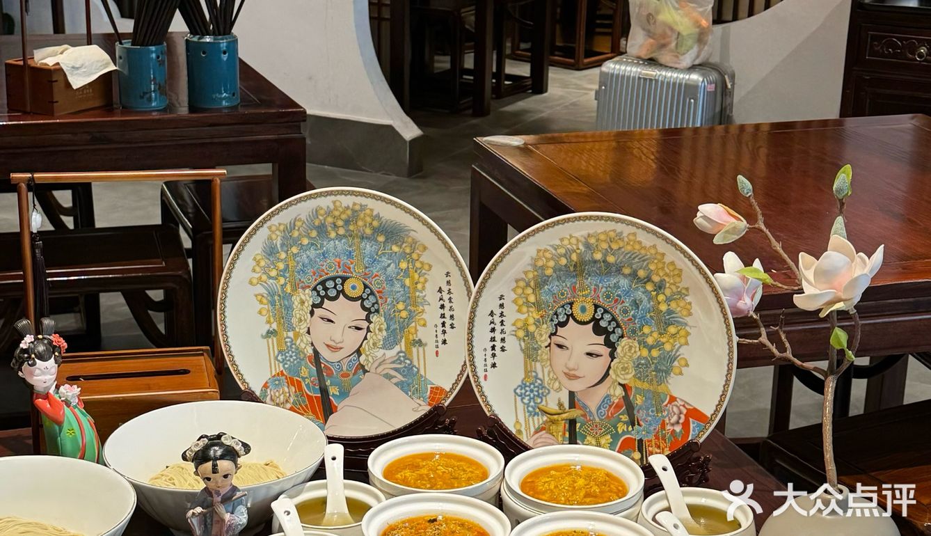 本地人指路！苏州好吃的蟹黄面！！
