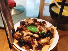 酱猪蹄-院里汤包·虾汤包青岛菜(辽源路店)
