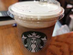 -星巴克(镇江丹阳金鹰天地店)