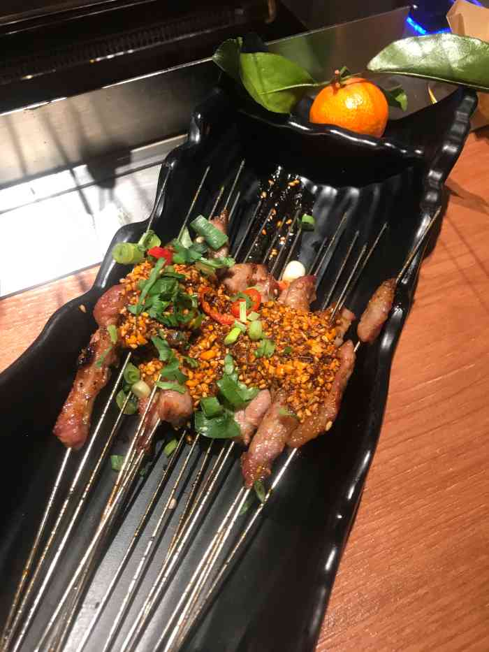 喜子烧烤(东升店)-"这家店现在唯一可以光顾的理由就是营业时间.