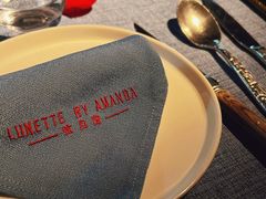 -弦月窗LUNETTE BY AMANDA(复兴路店)