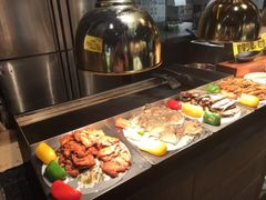 -领鲜活海鲜榴莲自助火锅(东门店)