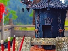 -钟鼎寺