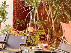 -J Create城市露营咖啡·简餐·宠物(上海动物园店)