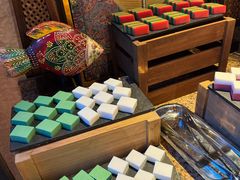 -怡咖啡海鲜自助餐厅(浦东香格里拉店)