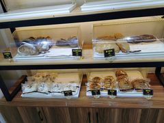 -韩国利尔面包(桂林路店)