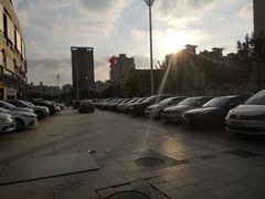 -百联中环购物广场-停车场