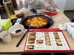 -三清洞摩西韩式年糕火锅(威高广场店)